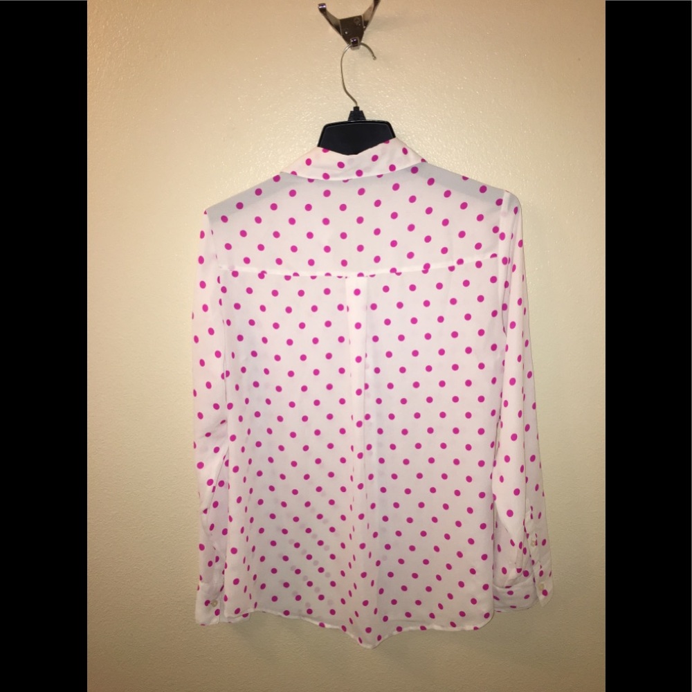 EXPRESS BLOUSE❤️ - Picture 2 of 3